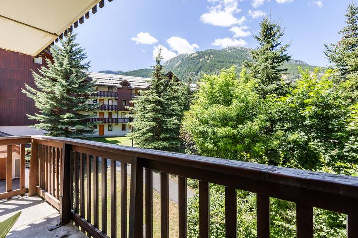 Gîte pour 5 personnes, avec balcon à La Salle-les-Alpes - 2