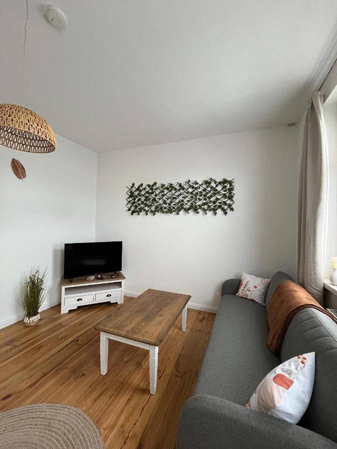 Ferienwohnung für 3 Personen, mit Terrasse und Garten sowie Ausblick in Parchim