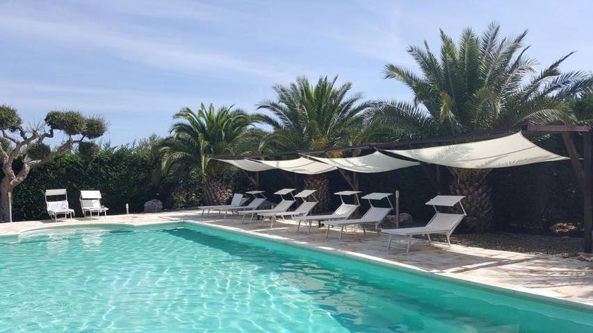 Agriturismo per 3 persone, con Giardino e Piscina nonché Panorama a Castellana Grotte