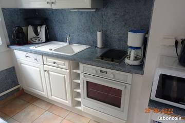 Gîte pour 4 personnes, avec piscine à Belgentier