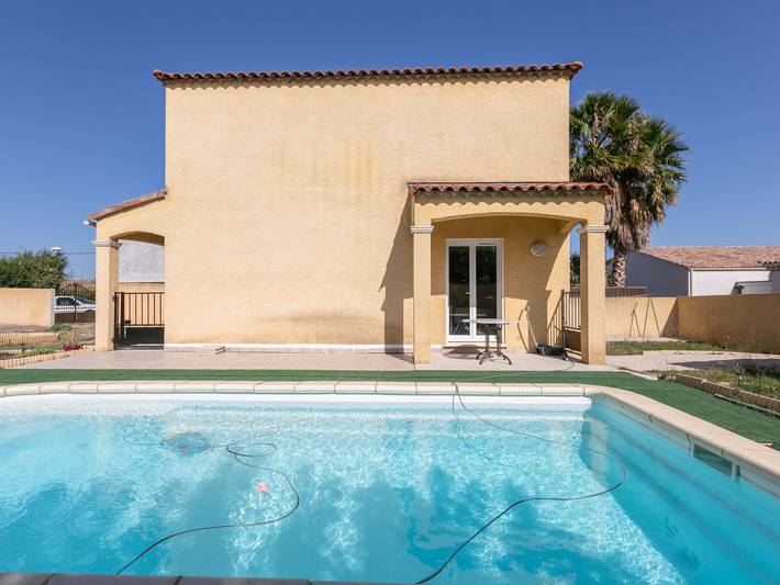 Ferienhaus für 6 Personen, mit Terrasse und Garten sowie Pool, kinderfreundlich - 1
