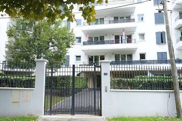 Appartement De Vacances pour 4 Personnes dans Rosny-sous-Bois, Seine-Saint-Denis, Photo 2