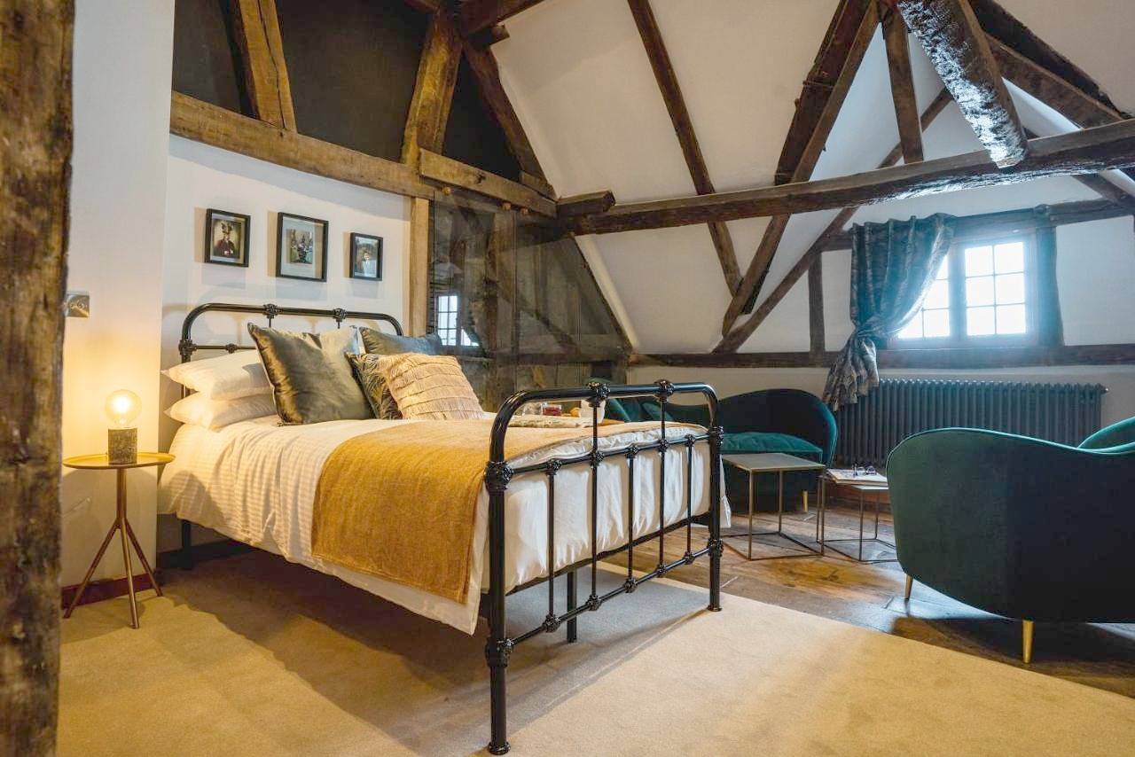 Superior Studio in Worcester, Worcestershire