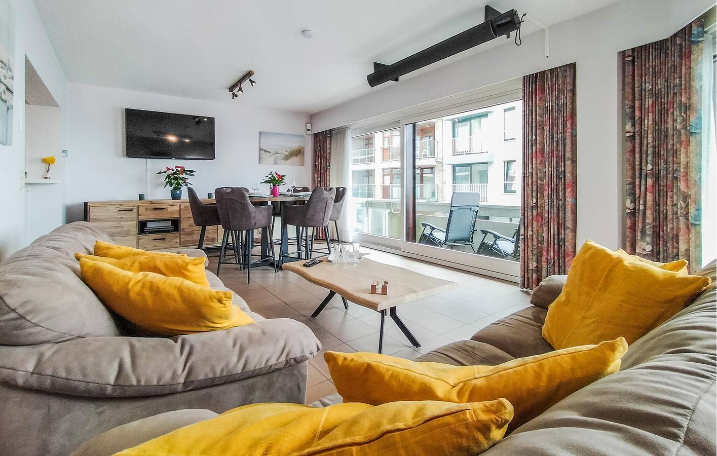 Appartement de vacances entier, Appartement de vacances pour 5 personnes avec terrasse in Ville d'Ostende, Oostende