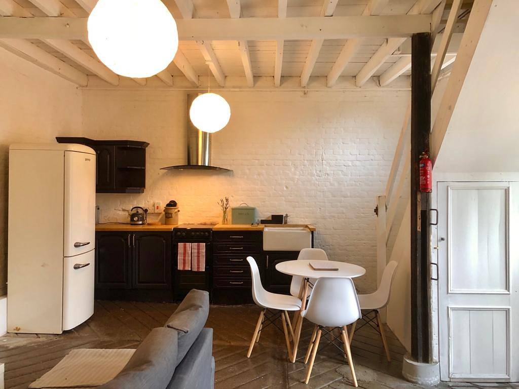 Manor House Mews - rustic Stable Conversion in Dorset