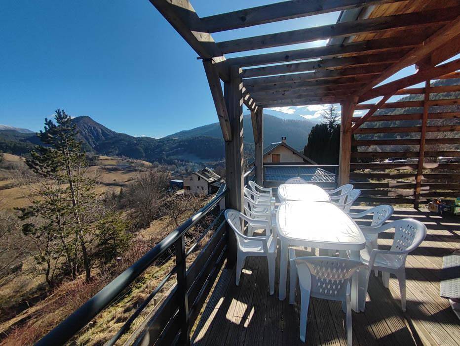 Gîte für 14 Personen mit Terrasse in Auzet, Alpes-de-Haute-Provence