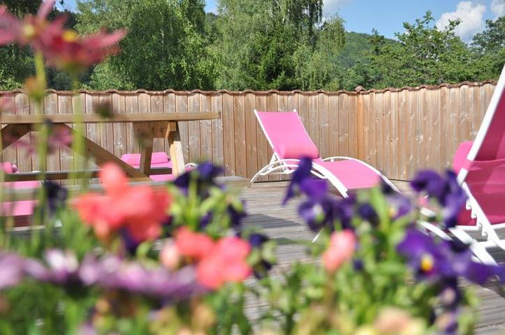 Gîte pour 8 personnes, avec jacuzzi et sauna ainsi que jardin et terrasse à Dommartin-lès-Remiremont - 4