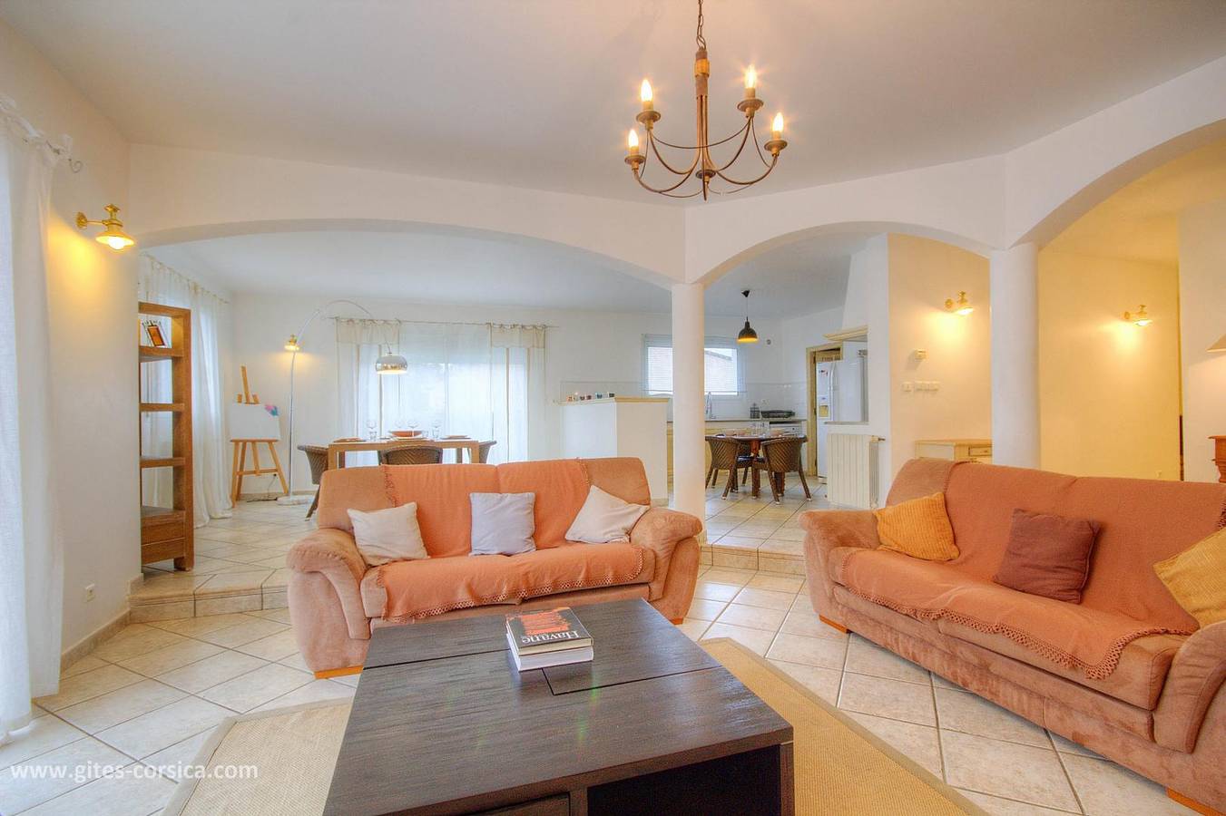 Villa Franceschini in Ghisonaccia, Región de Corte