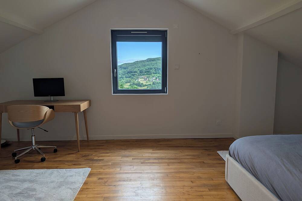 House for 8 people • Panoramic View of Lac du Causse • Rated ⭐⭐⭐⭐ • Air-conditioned in Lissac-sur-Couze, Brive-la-Gaillarde region