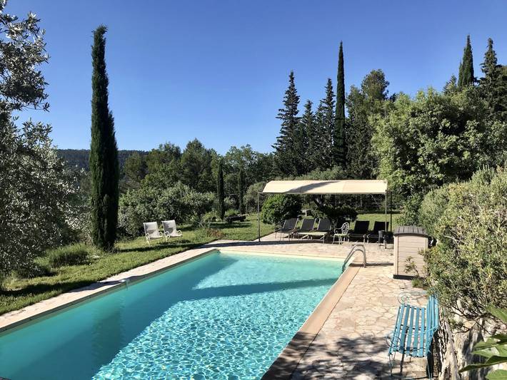Gîte pour 10 personnes, avec piscine, adapté aux familles à Bargemon - 2