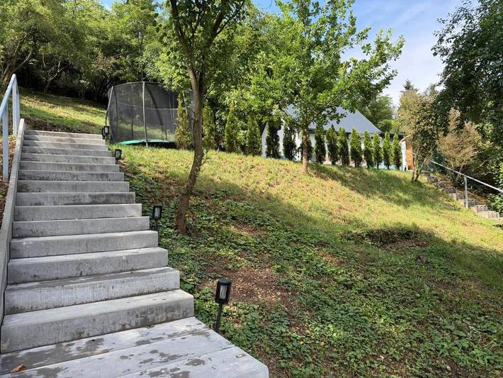 Villa für 6 Personen, mit Garten und Ausblick sowie Sauna, mit Haustier in Prag - 3