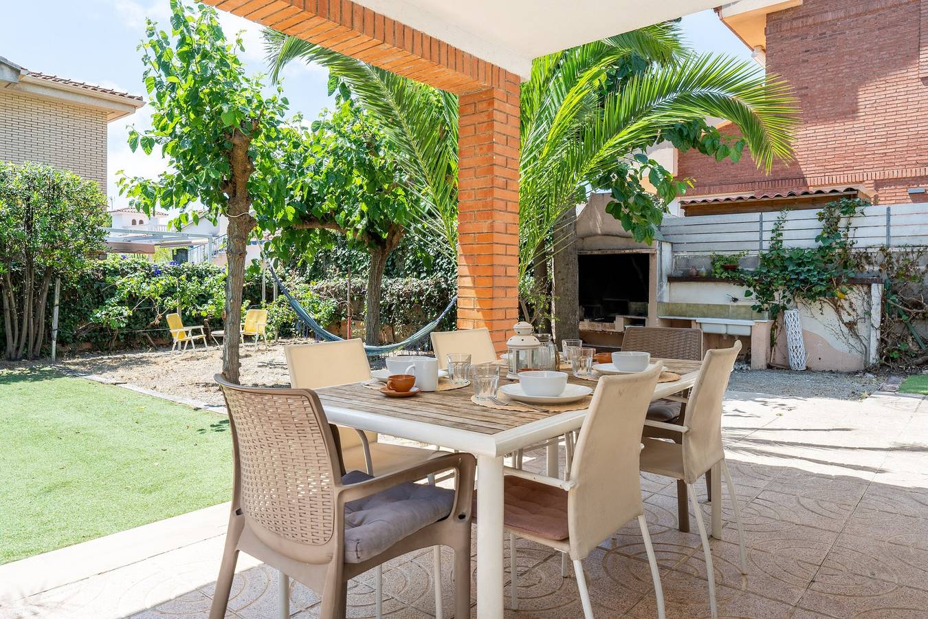 Villa with Garden Next to the Beach in Cambrils, Costa Dorada