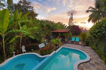 Hôtel pour 2 personnes, avec jardin et bassin pour enfant ainsi que jacuzzi et piscine à Olinda