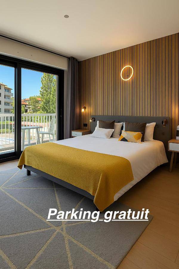 Hôtel pour 3 personnes, avec terrasse, animaux acceptés à Saint-Julien-en-Genevois - 2