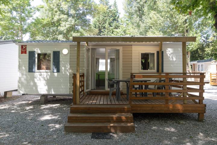 Location de vacances pour 5 personnes, avec jardin, animaux acceptés à Lavilledieu