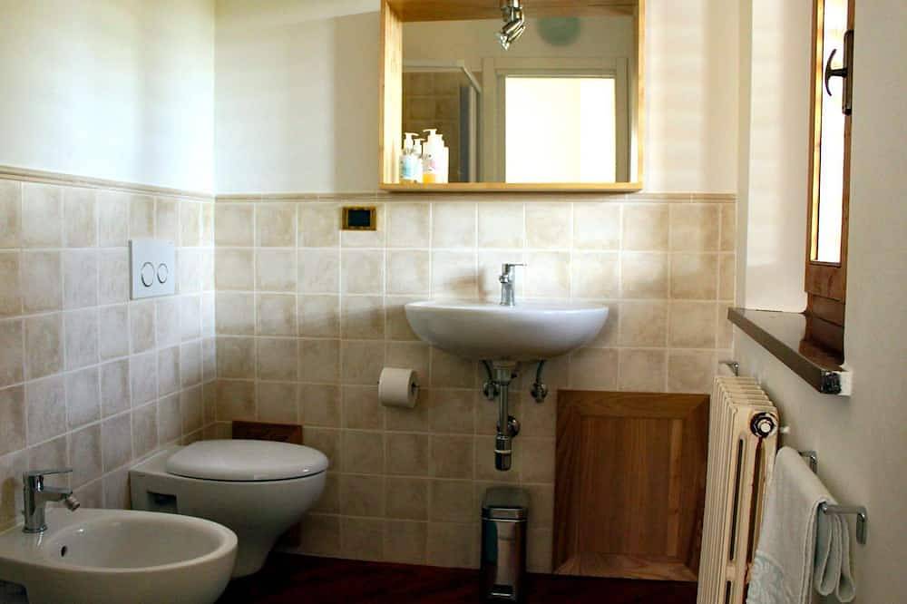 Room in the Tuscan countryside in Capannoli, Pisa Provinz