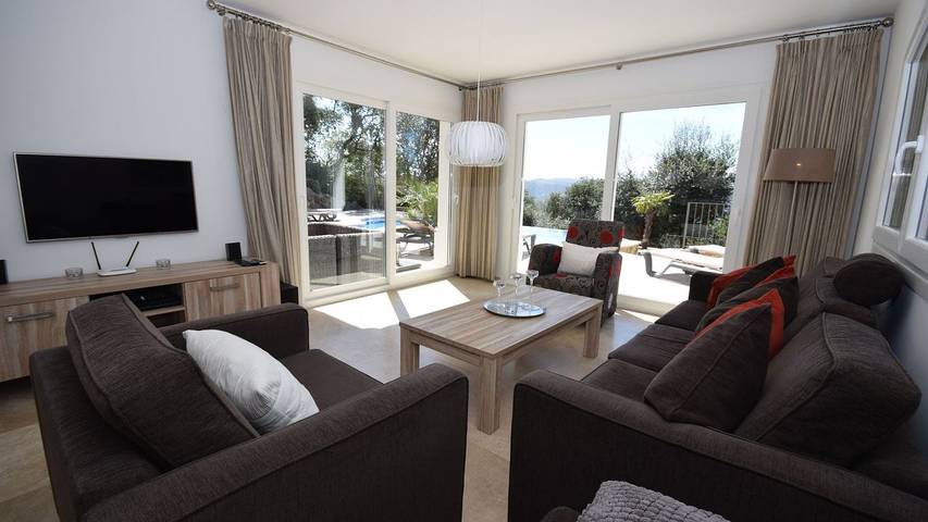 Casa rural para 9 personas, con piscina y jardín en Santa Cristina de Aro - 3