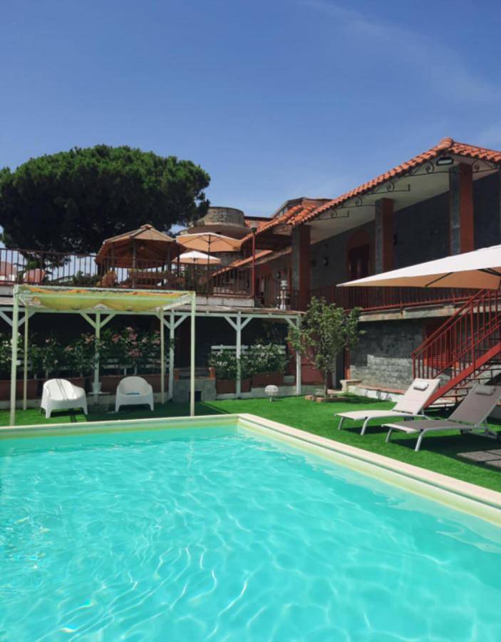 Deluxe Double or Twin Room with Mountain View in Ercolano, Parc national du Vésuve
