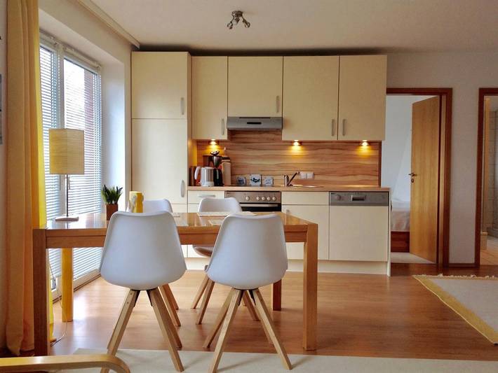 Ferienwohnung für 4 Personen, mit Balkon und Garten, kinderfreundlich - 1