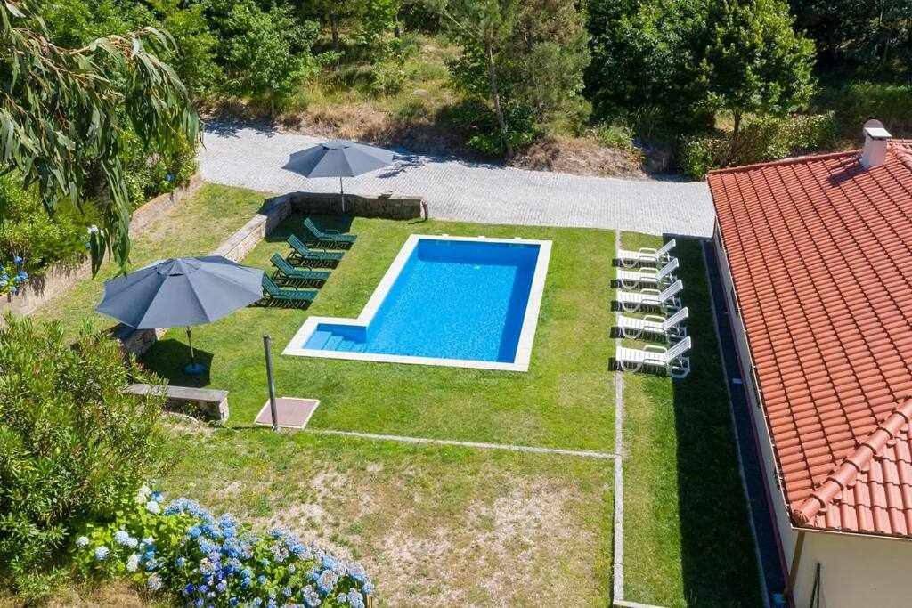 Eight-Bedroom House in Ribas, Distrito de Braga
