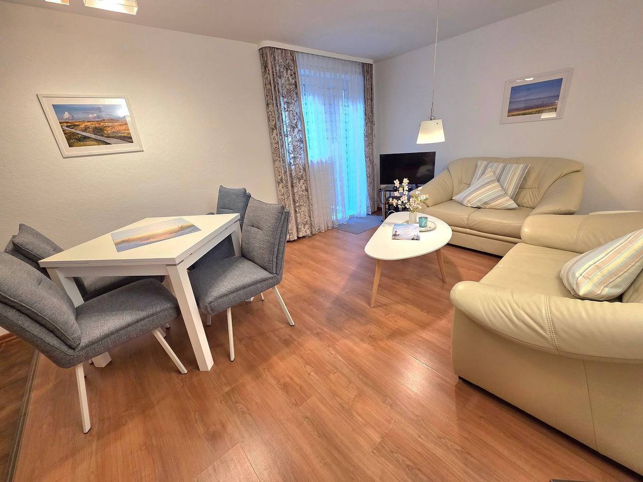 Ganze Wohnung, Haus Ekke Nekkepenn I, Whg. 2 - Zentrum- und Hafennah in Wyk auf Föhr (Stadt), Wyk auf Föhr