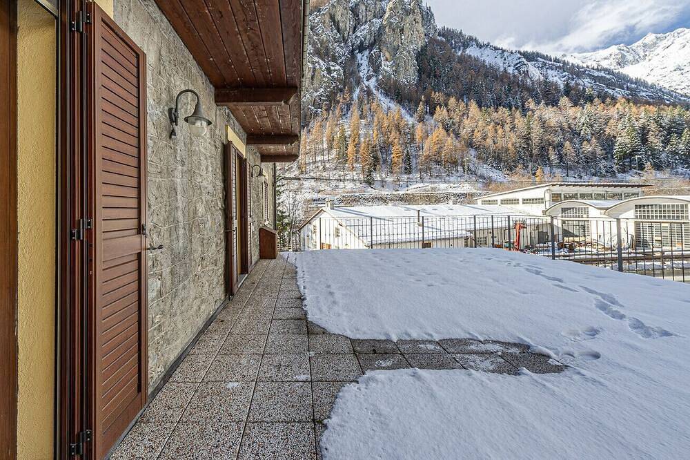 Appartamento intero, Chalet Pontal 8 Wifi & Parking in Larzey, Courmayeur