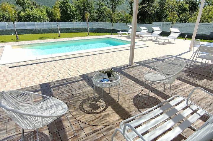 Detached villa with swimming pool and sauna in Giano Vetusto, Provincia de Caserta
