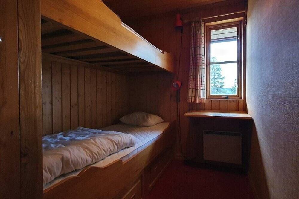 Sauna | Wi-Fi | Terrace | Wood stove | Cable Tv in Lofsdalen, Härjedalen