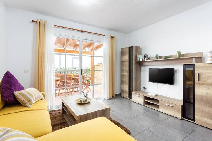 Holiday rental for 4 people, with Terrace and Pool in Adeje