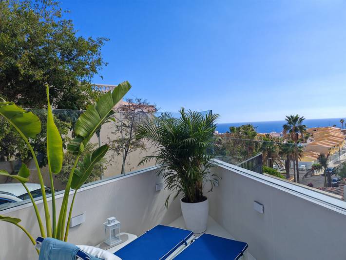 Bungalow para 5 personas, con terraza y piscina, Se admiten mascotas en Tenerife Sur