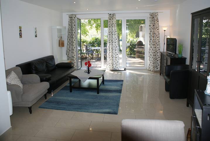Ferienwohnung für 4 Personen, mit Balkon und Terrasse in Zierow - 2