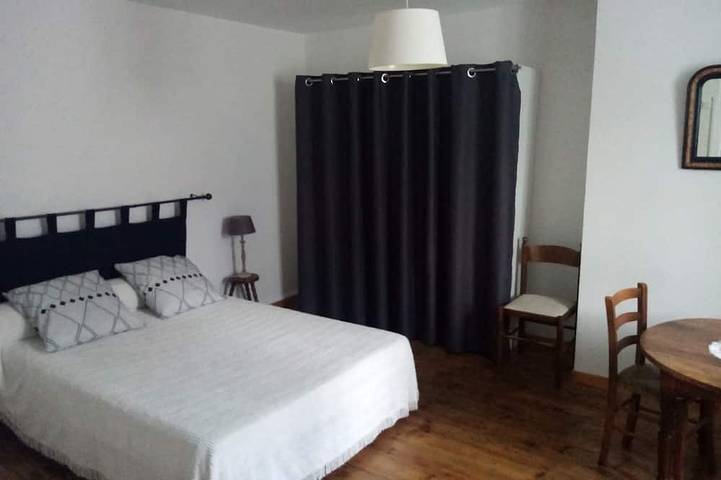 Gîte pour 6 personnes, avec terrasse et jardin à Asson - 2