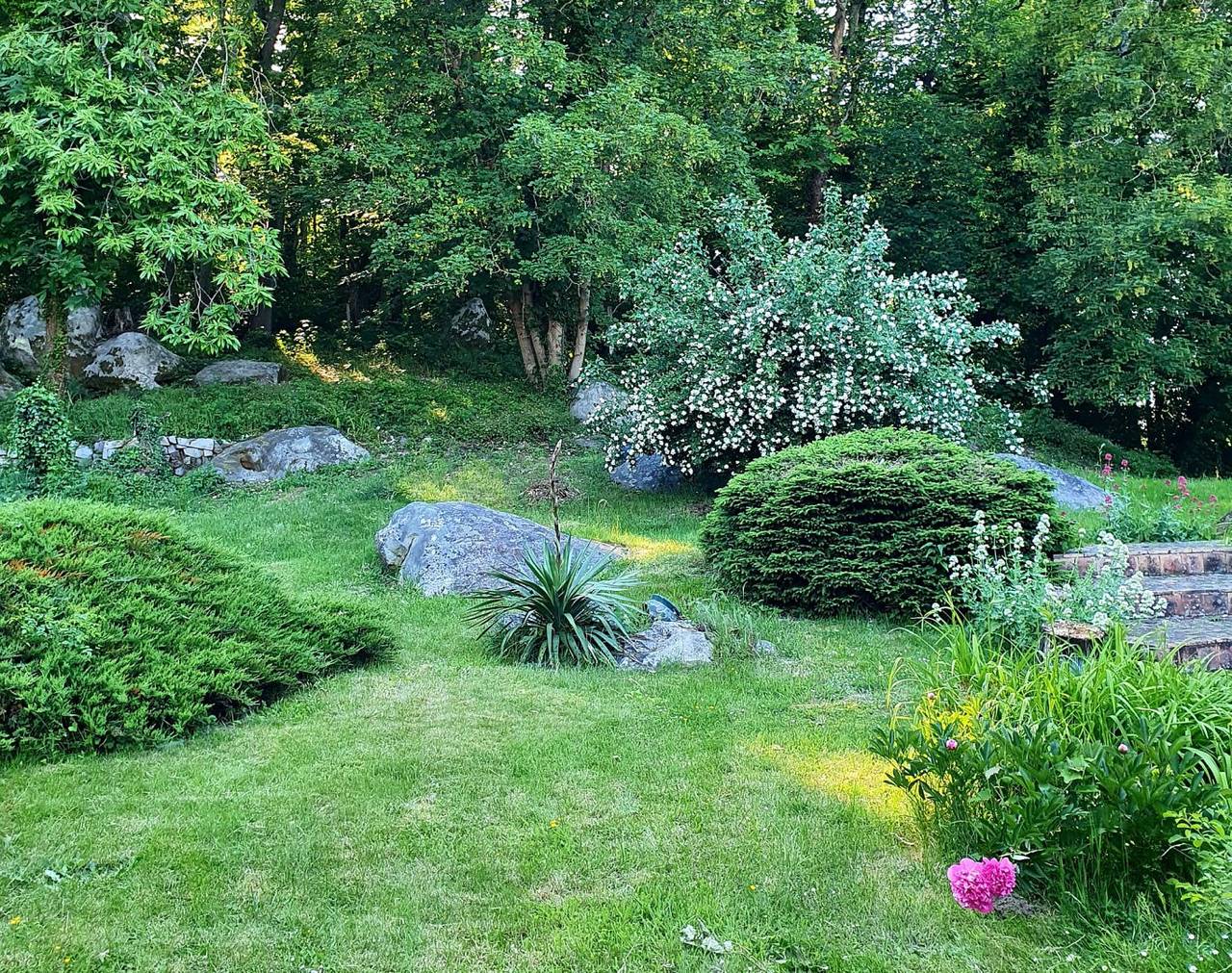 Gîte Le Jardin des Roches in Moigny-sur-École, Parc naturel régional du Gâtinais français