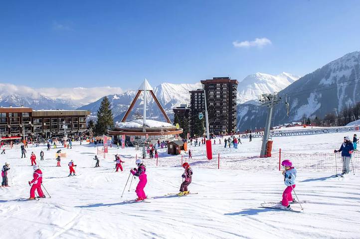 Gîte pour 4 personnes, avec piscine et sauna dans Office De Tourisme Du Corbier - 3
