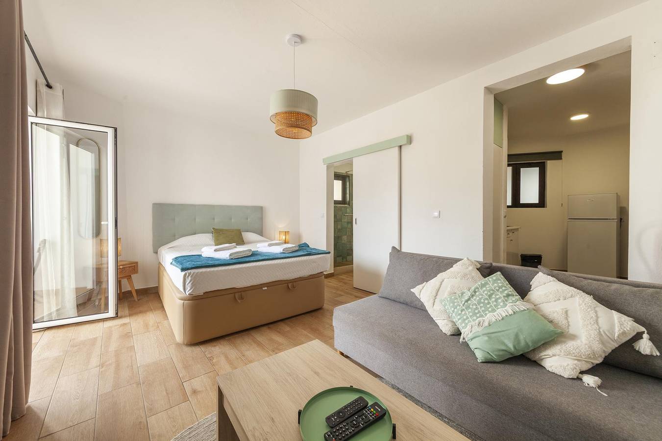 Entire apartment, A18 - Luz Studio in Praia da Luz in Praia da Luz, Faro District