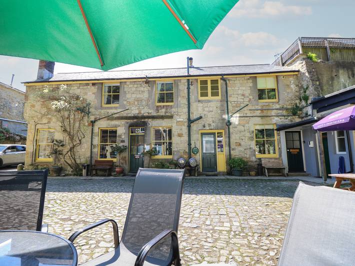Holiday rental for 4 people in Ventnor