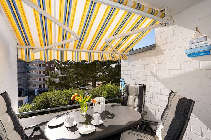 Ferienwohnung für 4 Personen, mit Sauna und Balkon in Grömitz