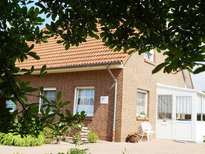 Ferienhaus für 4 Personen, mit Terrasse und Garten in Detern - 3