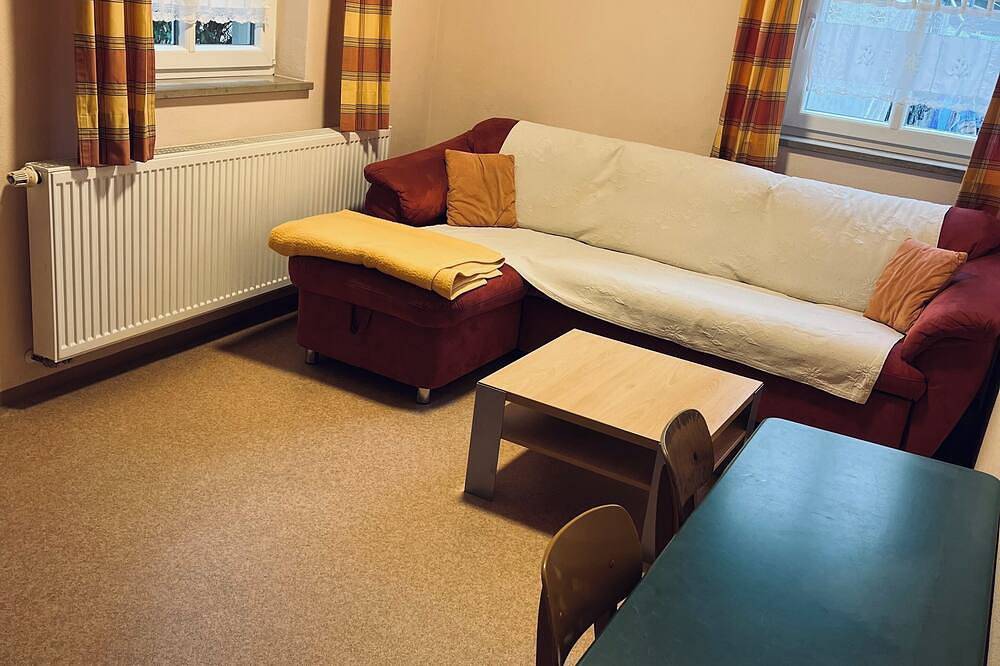 Ganze Wohnung, Barrierefreie Ferienwohnung (Eg) am Ferienhof an der Stadtmauer Merkendorf in Merkendorf, Fränkisches Seenland