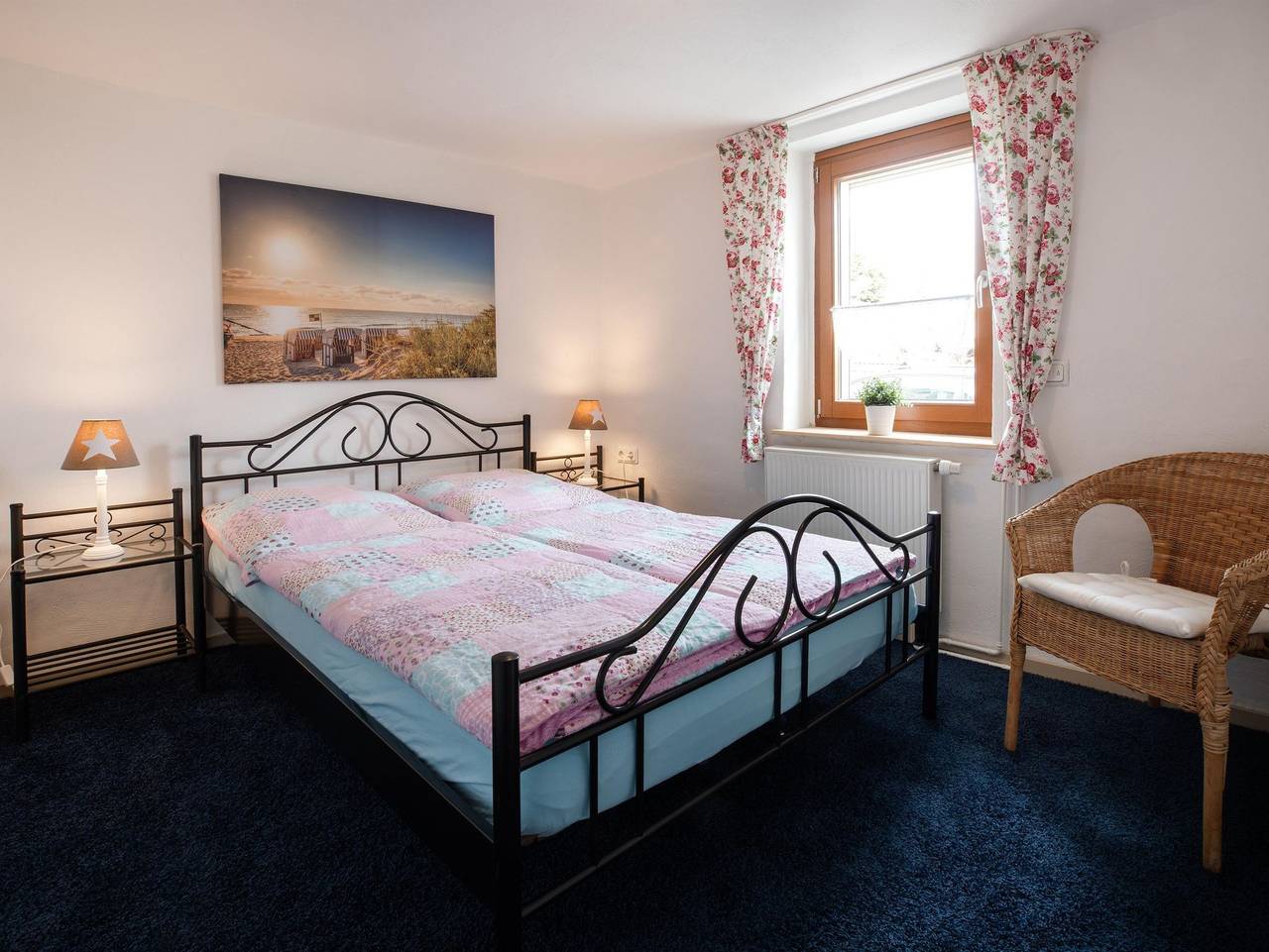 Ganze Ferienwohnung, Ferienwohnungen Wengenroth - 2-Bett-Wohnung "Rose" in Westerburg, Westerburg & Umgebung