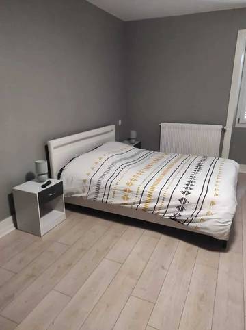 Appartement De Vacances pour 3 Personnes dans Nevy-sur-Seille, Jura, Photo 3