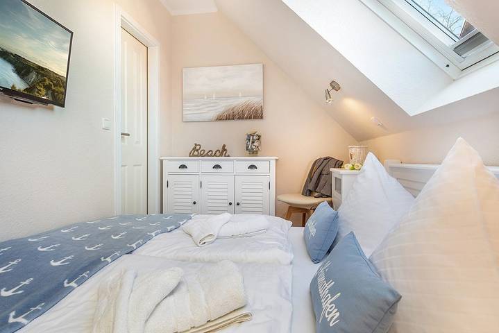 Ganze Wohnung, Ferienwohnung mit eigener Sauna, Kamin, zentraler Lage und strandnahe in Zingst, Fischland - Darß - Zingst