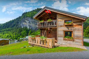 Maison de campagne pour 4 personnes, avec jardin et sauna à La Giettaz