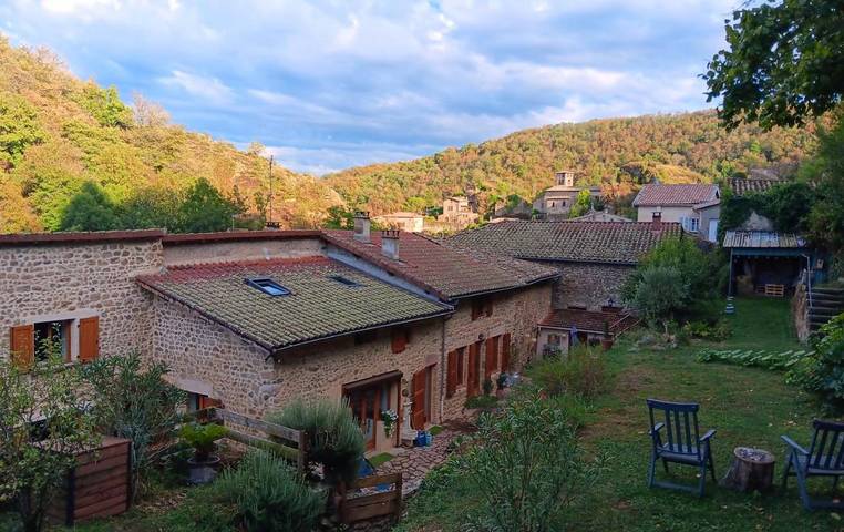 Gîte pour 2 personnes, avec jardin à Malleval - 4