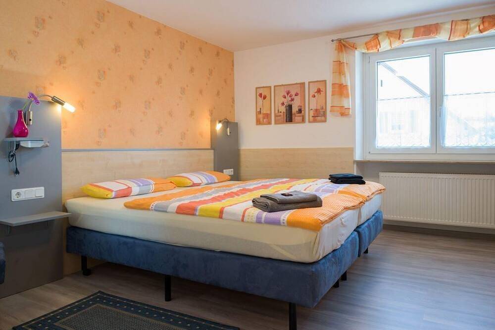 Ganze Wohnung, Deluxe Apartment - Junipro Apartments Haustadt in Beckingen, Saar-Nahe-Bergland