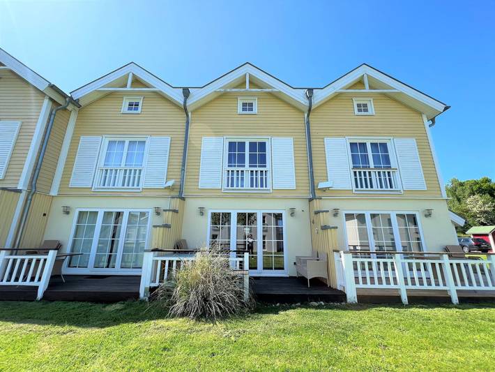Ferienhaus für 6 Personen, mit Whirlpool und Terrasse sowie Garten und Sauna in Hansa-Park - 2