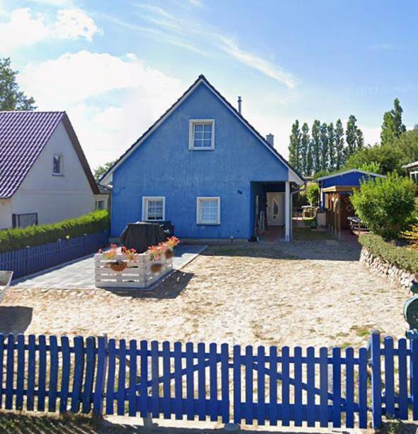 Ferienhaus für 6 Personen, mit Whirlpool und Terrasse sowie Garten und Pool in Sehlen