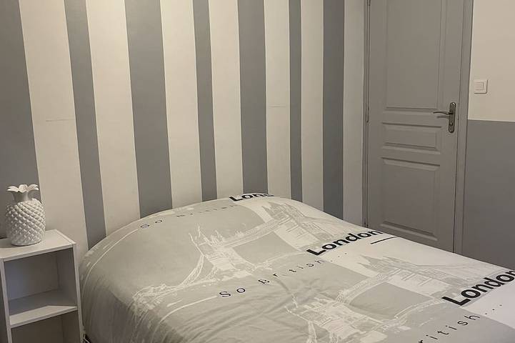 Location de vacances pour 7 personnes, avec terrasse à Gerzat - 2