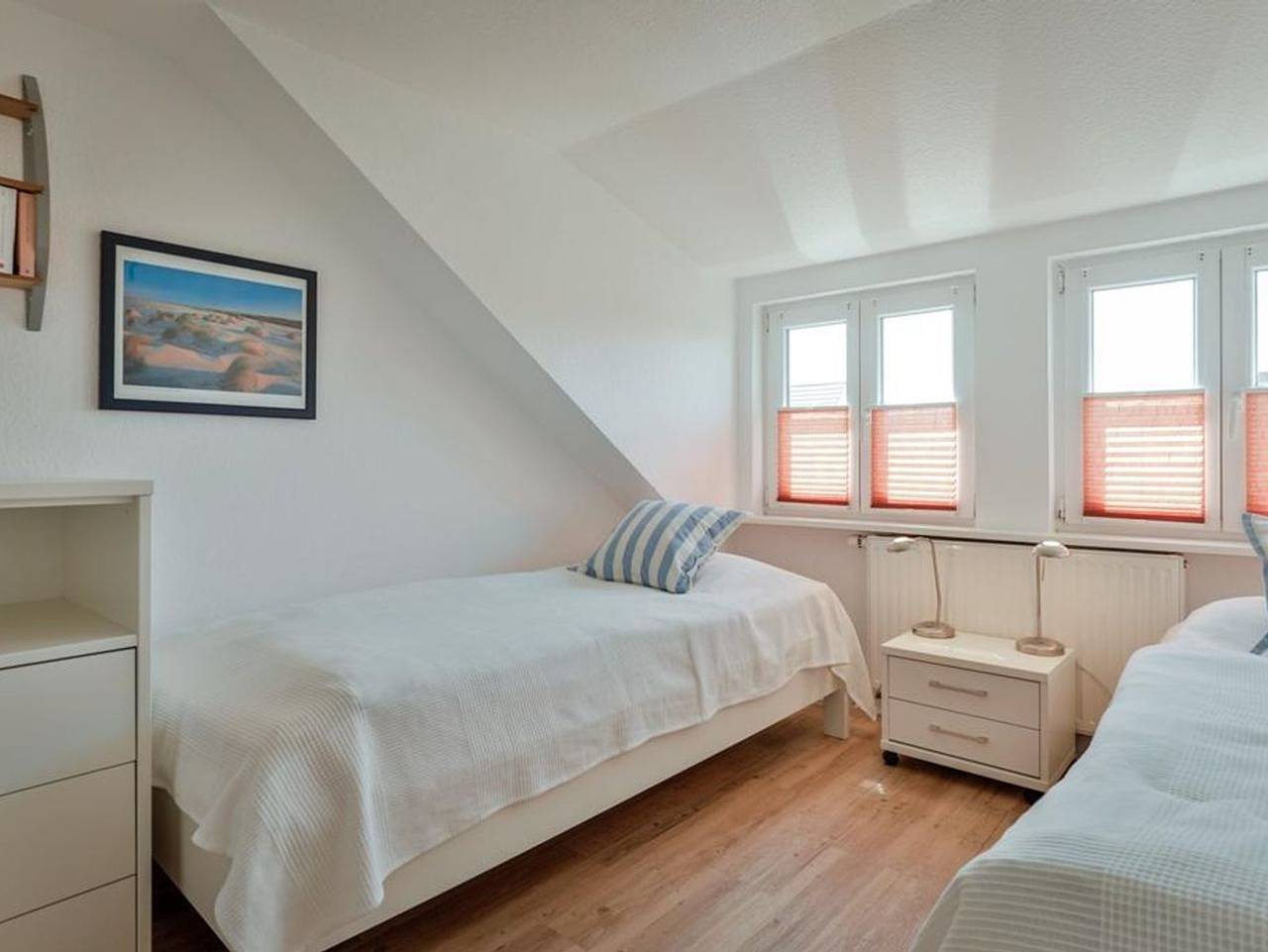 Ganze Ferienwohnung, Achter Dünem - Haus Achter Dünem Whg. 02 in Rantum, Sylt (Gemeinde)