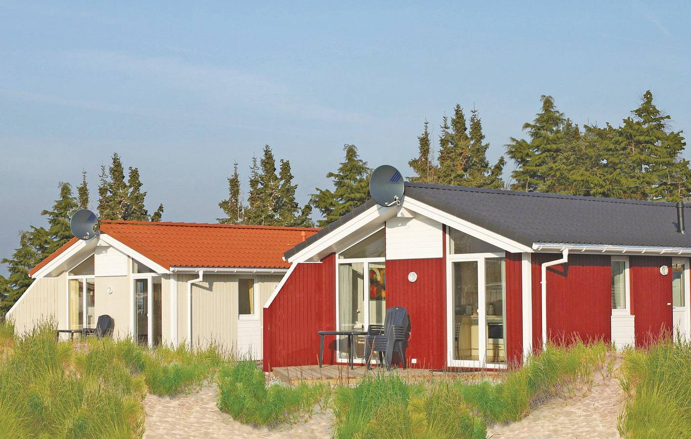 Cozy Beachside Apartment with WiFi & Parking in Priwall, Bay of Lübeck